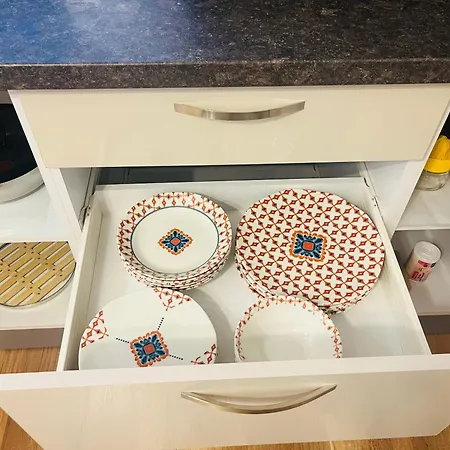 Detelina Bee Happy In * Burgaz