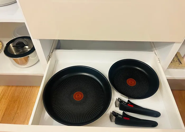 Detelina Bee Happy In Apartment Burgas